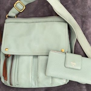 Fossil mint green leather crossbody with wallet